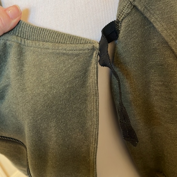 Lululemon Jacket - Picture 8 of 11